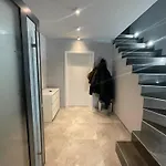 Cozy Near Vienna Airport - Tax Included And Self Checkin Apartmán