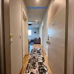 Cozy Near Vienna Airport - Tax Included And Self Checkin Apartmán *