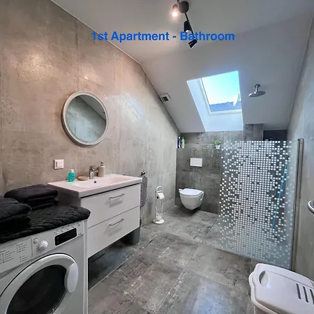 Apartament Cozy Near Vienna Airport *